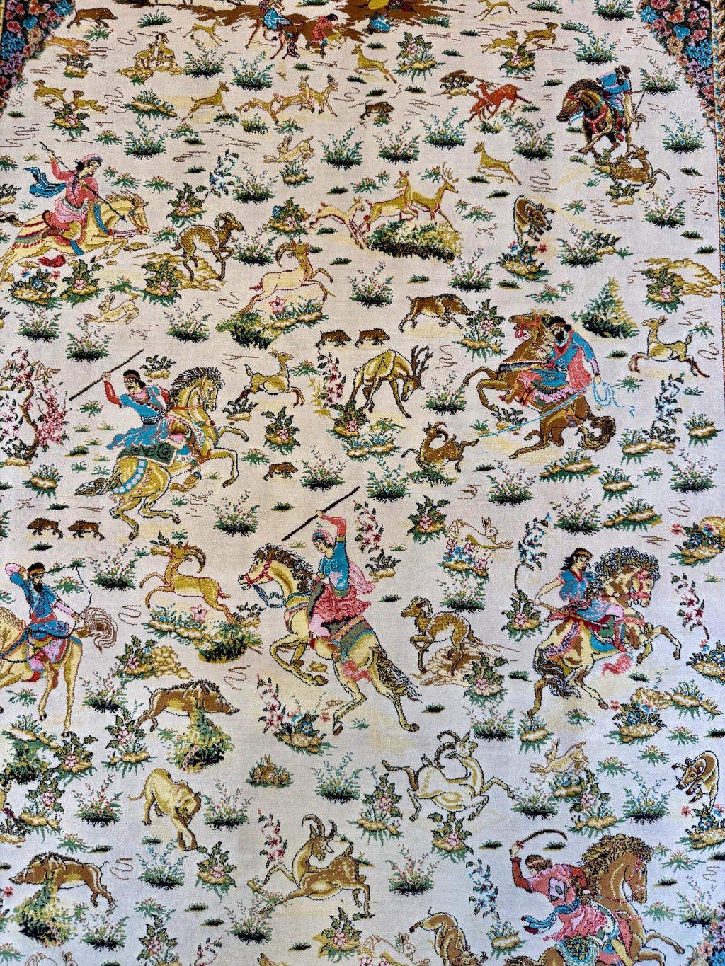 Luxury Persian Bamboo Silk Rug 100x150 cm – Robot-Woven & Hand-Knotted Edges