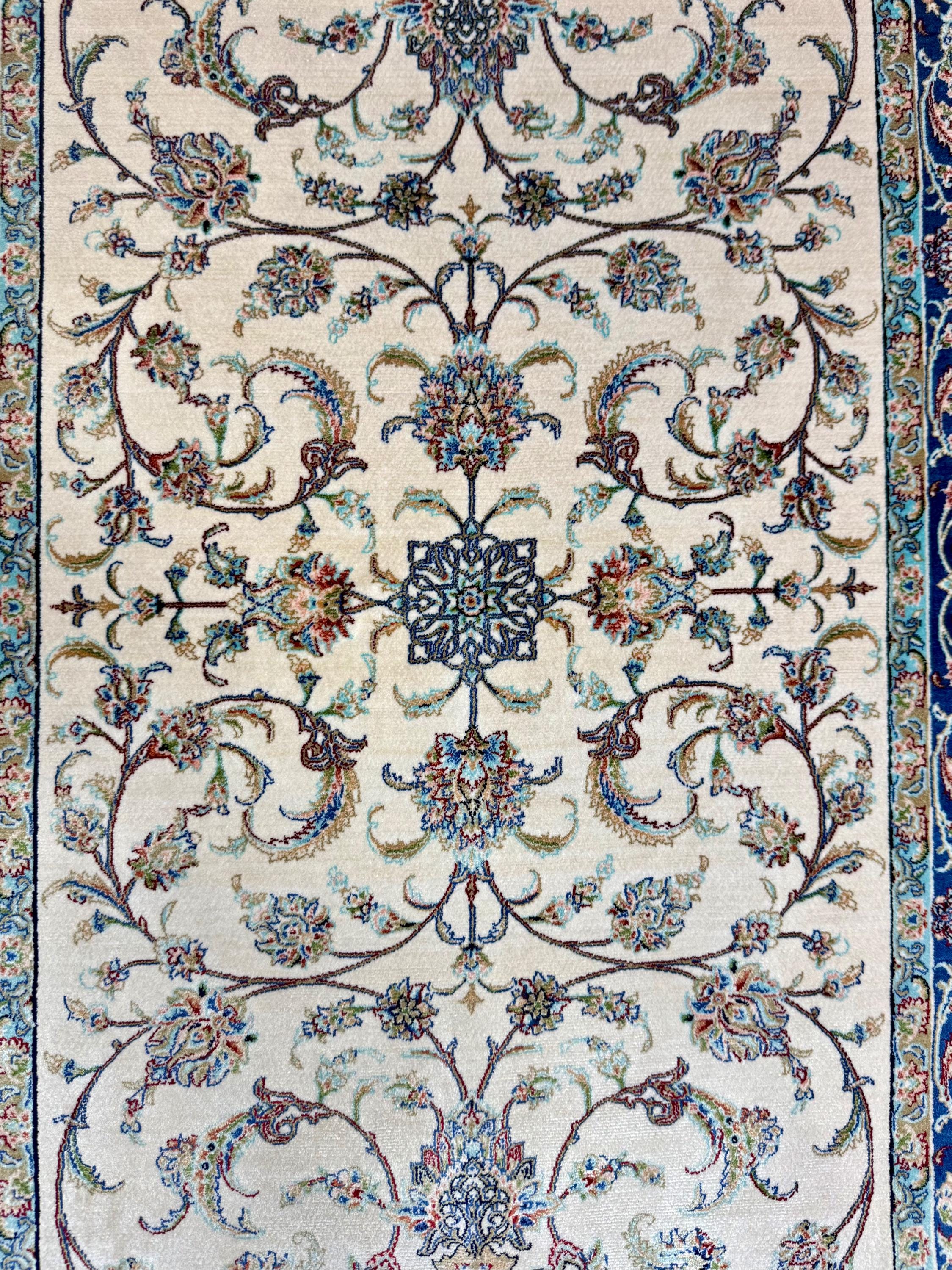 Elegant Persian Bamboo Silk Rug 60x90 cm – Robot-Woven & Hand-Knotted Edges