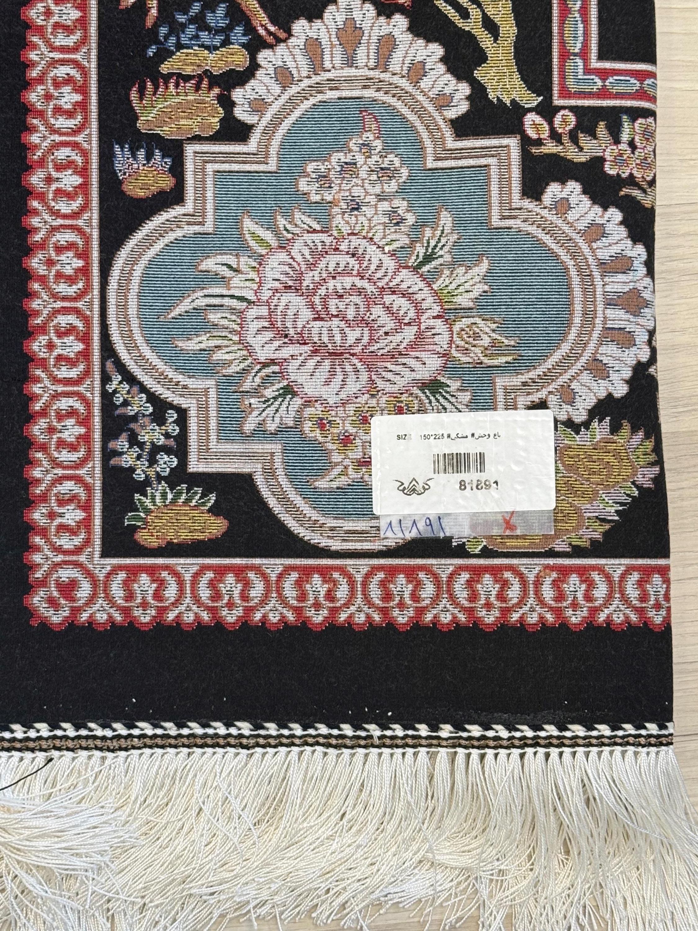 Luxury Persian Bamboo Silk Rug 150x225 cm – Robot-Woven & Hand-Knotted Edges