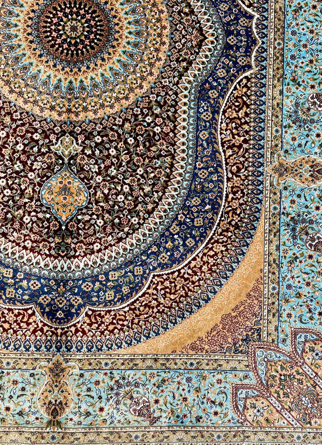 Luxury Persian Bamboo Silk Rug 100x150 cm – Robot-Woven & Hand-Knotted Edges