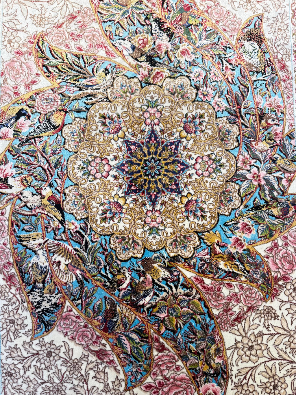 Elegant Persian Bamboo Silk Rug 60x90 cm – Robot-Woven & Hand-Knotted Edges