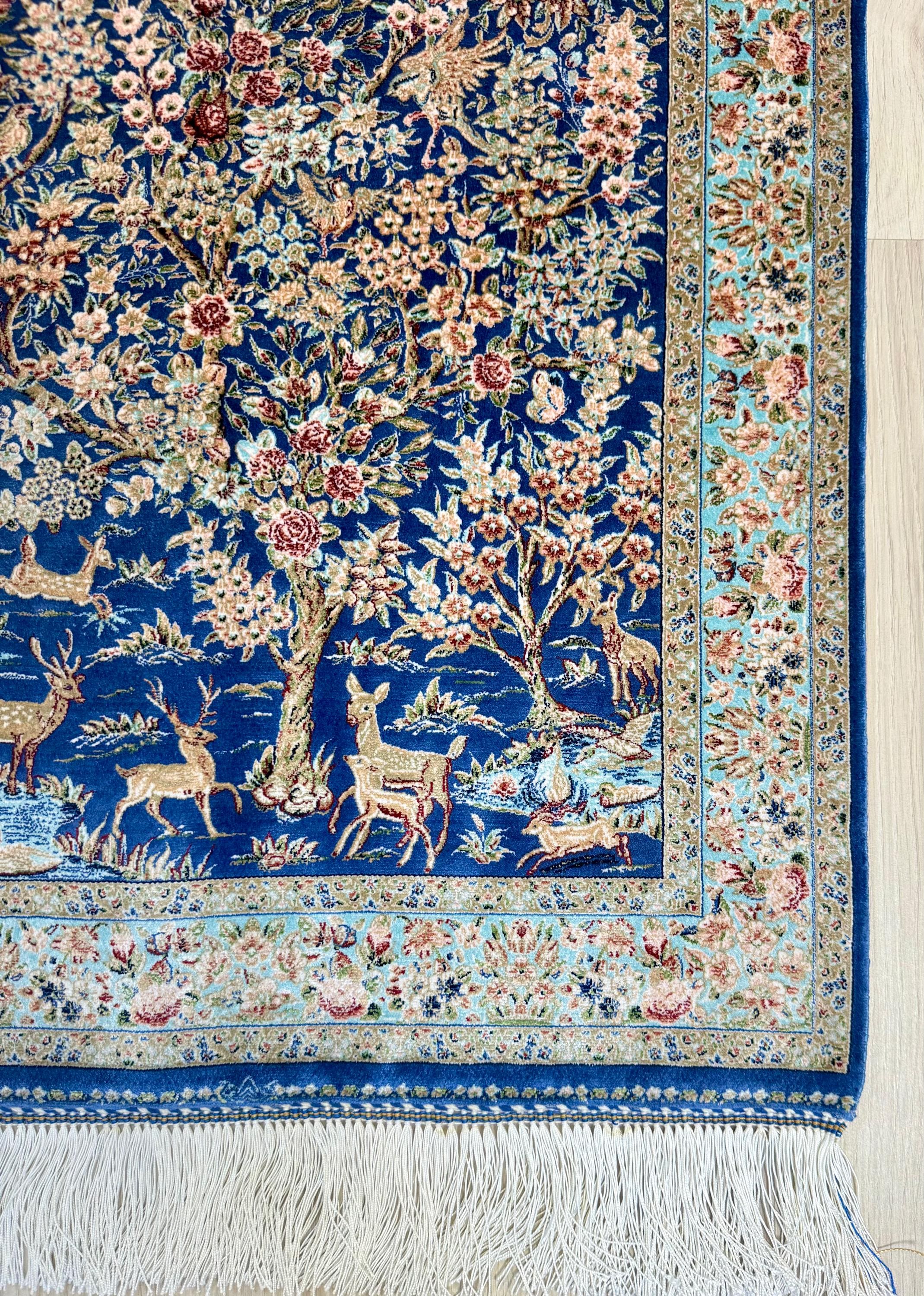 Elegant Persian Bamboo Silk Rug 60x90 cm – Robot-Woven & Hand-Knotted Edges