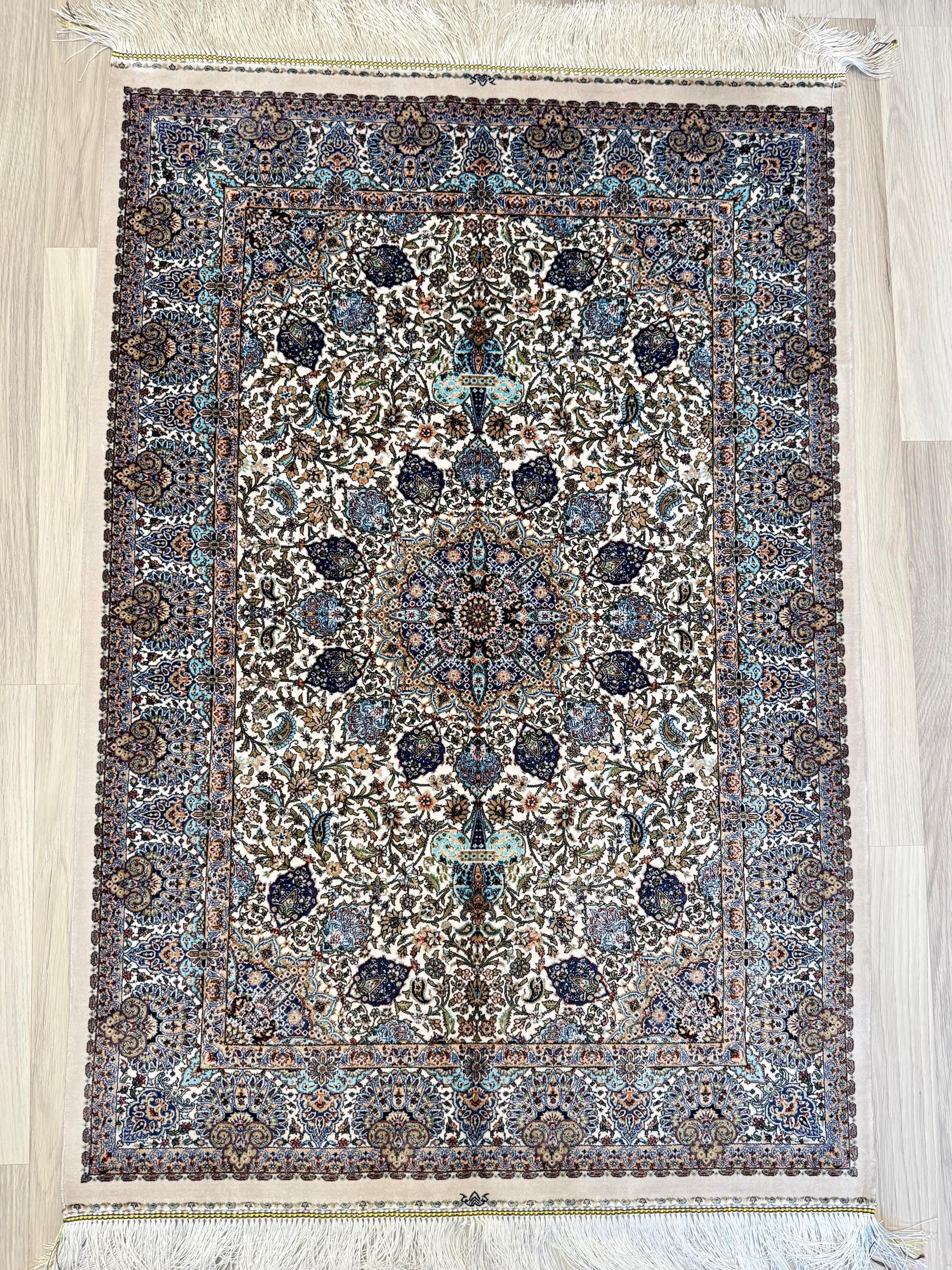 Luxury Persian Bamboo Silk Rug 80x120 cm – Robot-Woven & Hand-Knotted Edges
