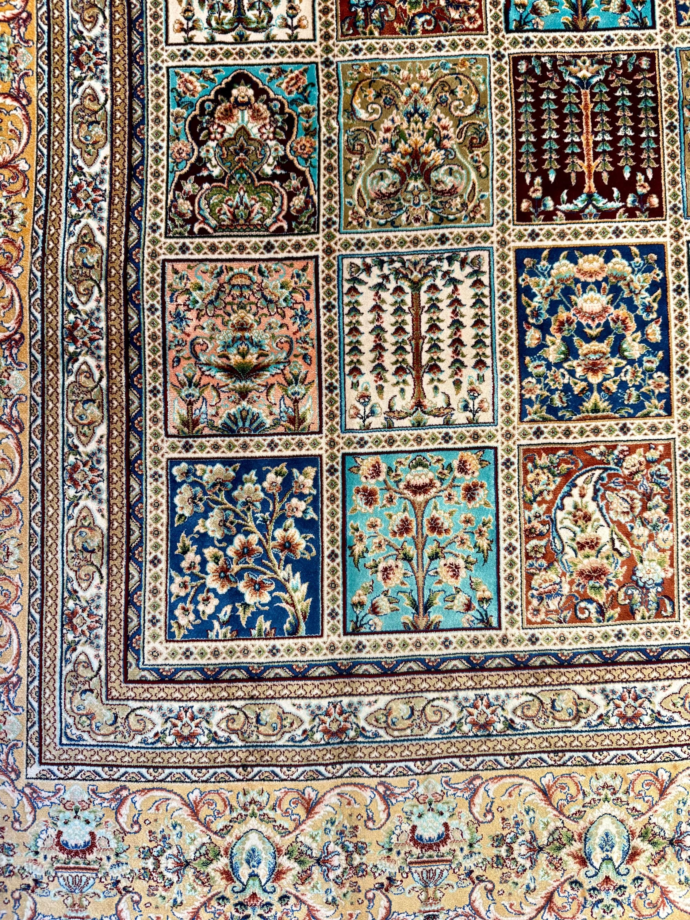 Luxury Persian Bamboo Silk Rug 150x230 cm – Robot-Woven & Hand-Knotted Edges