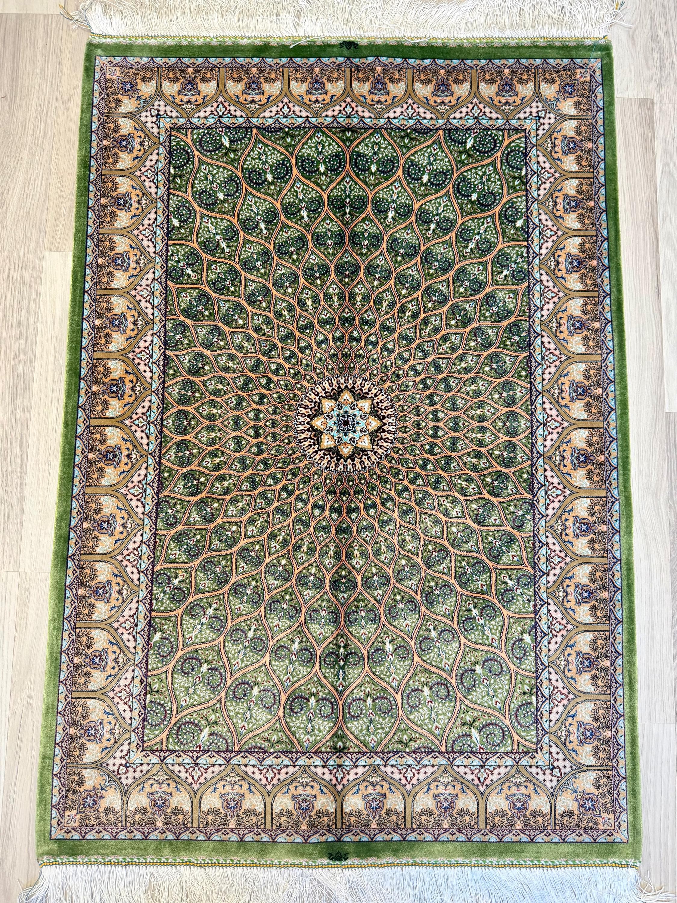 Luxury Persian Bamboo Silk Rug 80x120 cm – Robot-Woven & Hand-Knotted Edges