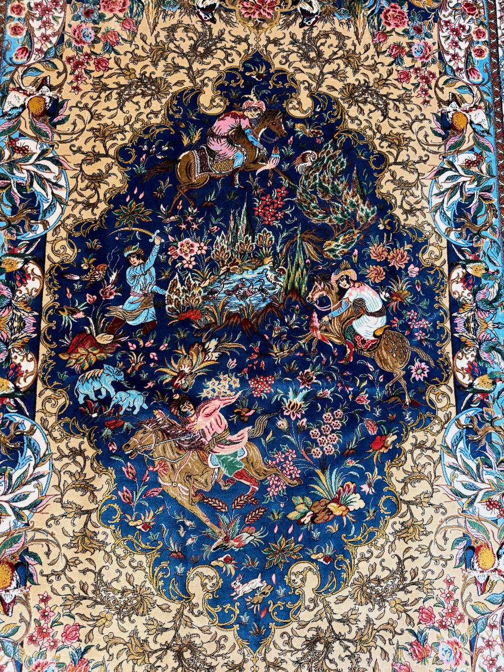 Luxury Persian Bamboo Silk Rug 100x150 cm – Robot-Woven & Hand-Knotted Edges