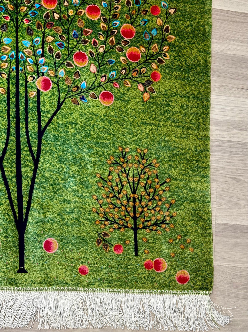 Luxury Persian Bamboo Silk Gabbeh Rug 85x125 cm – Robot-Woven & Hand-Knotted Edges