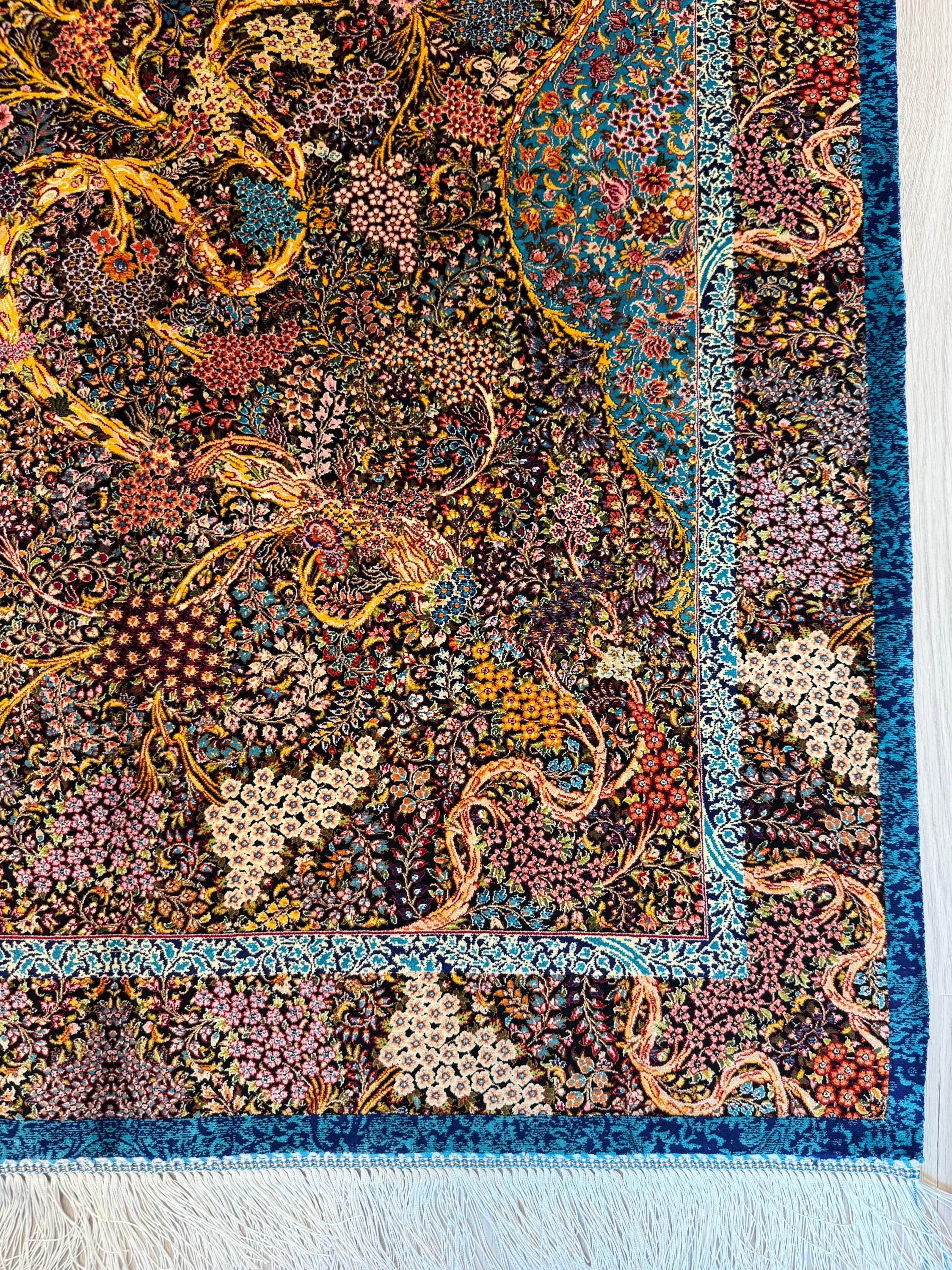 Luxury Persian Bamboo Silk Rug 100x150 cm – Robot-Woven & Hand-Knotted Edges