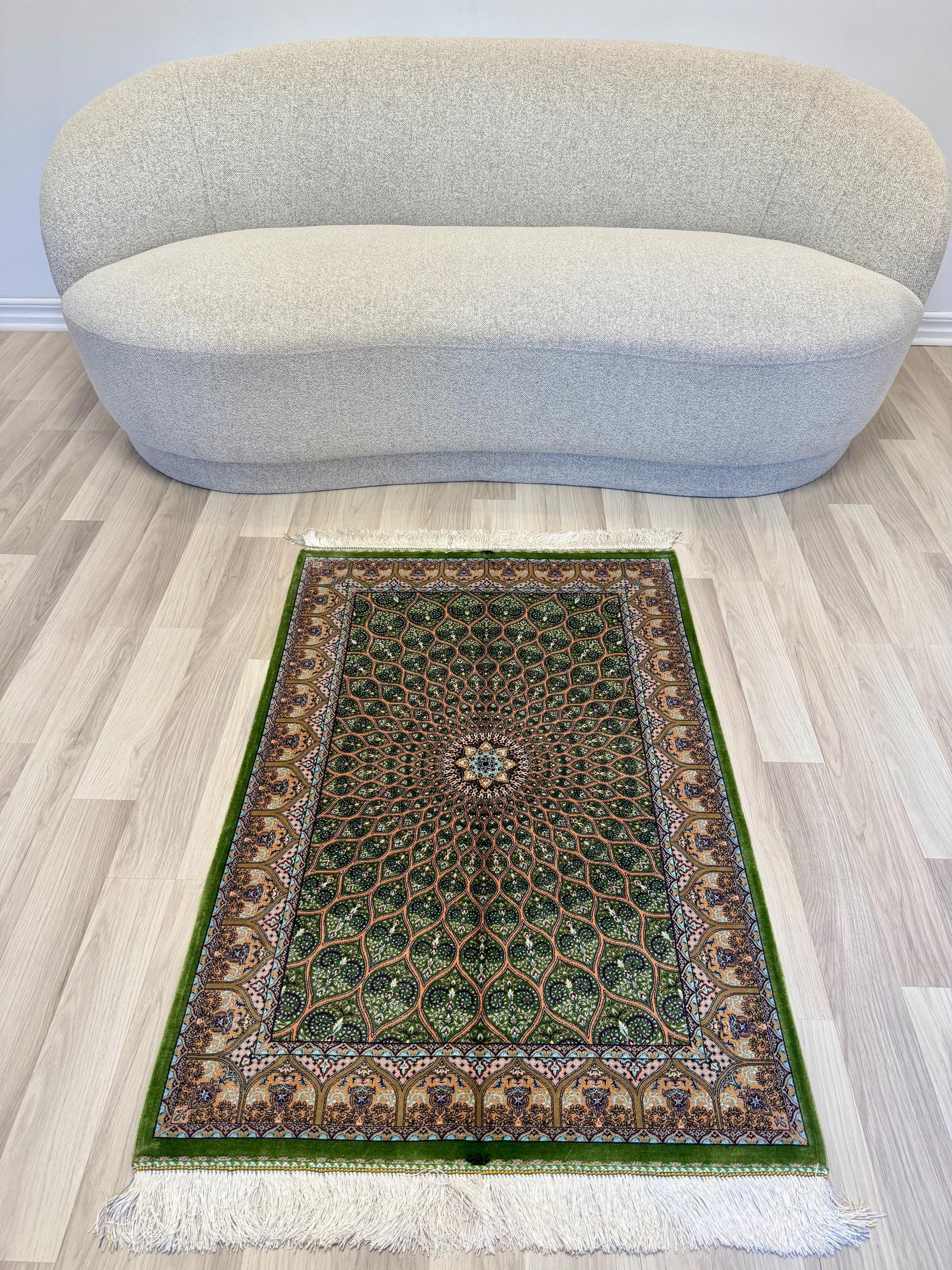 Luxury Persian Bamboo Silk Rug 80x120 cm – Robot-Woven & Hand-Knotted Edges