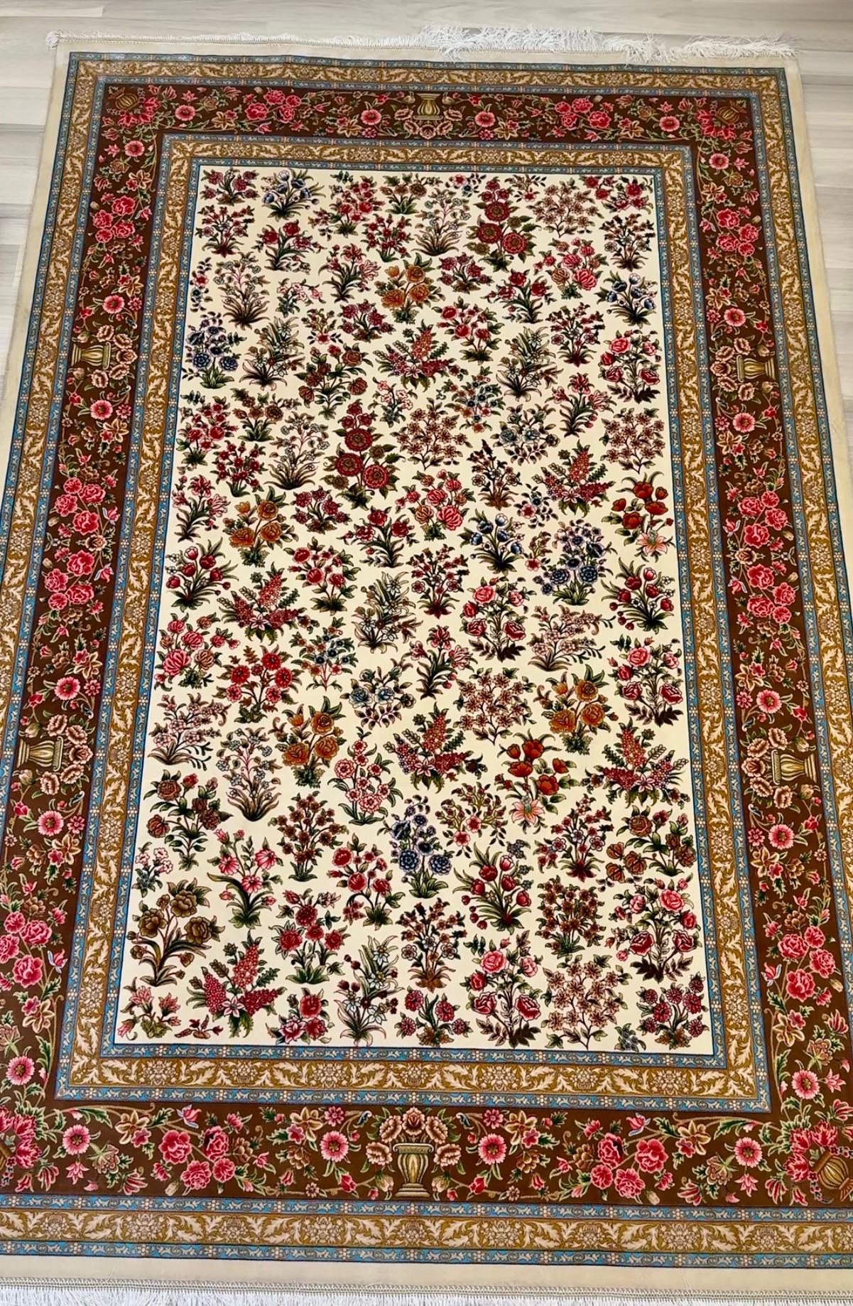 Luxury Persian Bamboo Silk Rug 150x225 cm – Robot-Woven & Hand-Knotted Edges