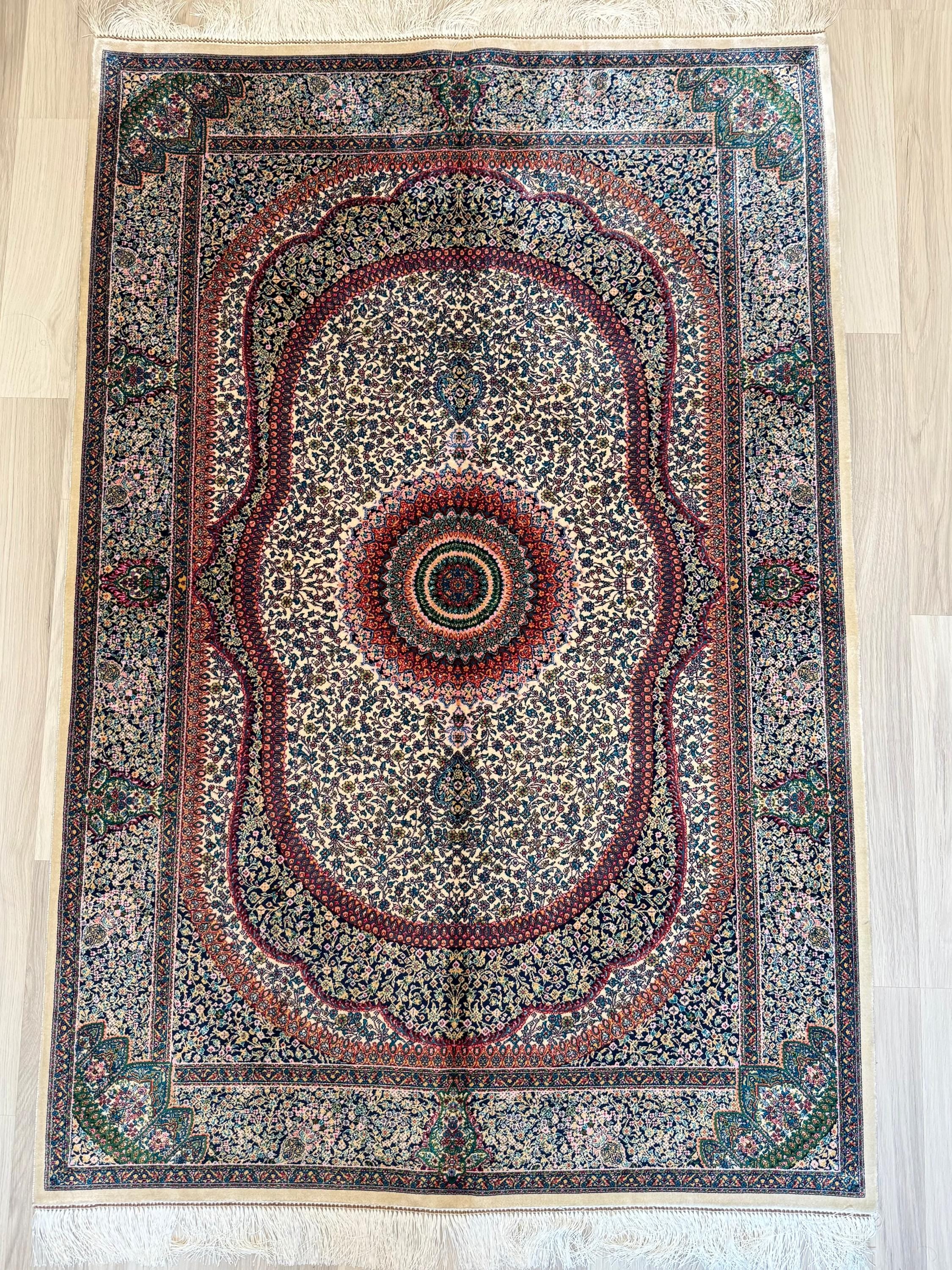 Luxury Persian Bamboo Silk Rug 100x150 cm – Robot-Woven & Hand-Knotted Edges