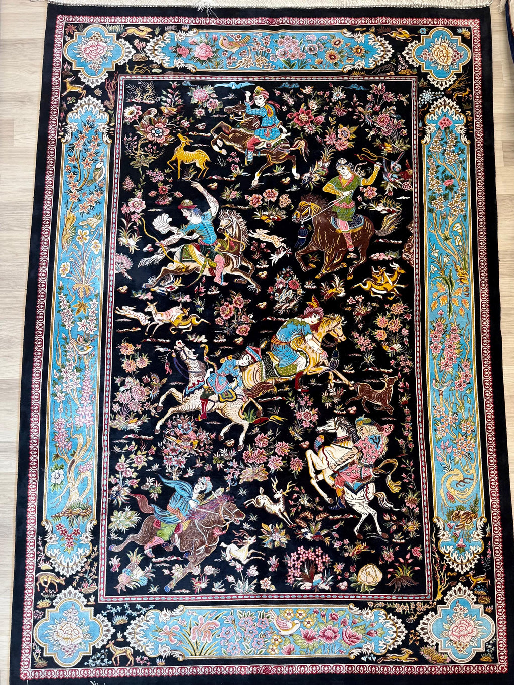 Luxury Persian Bamboo Silk Rug 150x225 cm – Robot-Woven & Hand-Knotted Edges