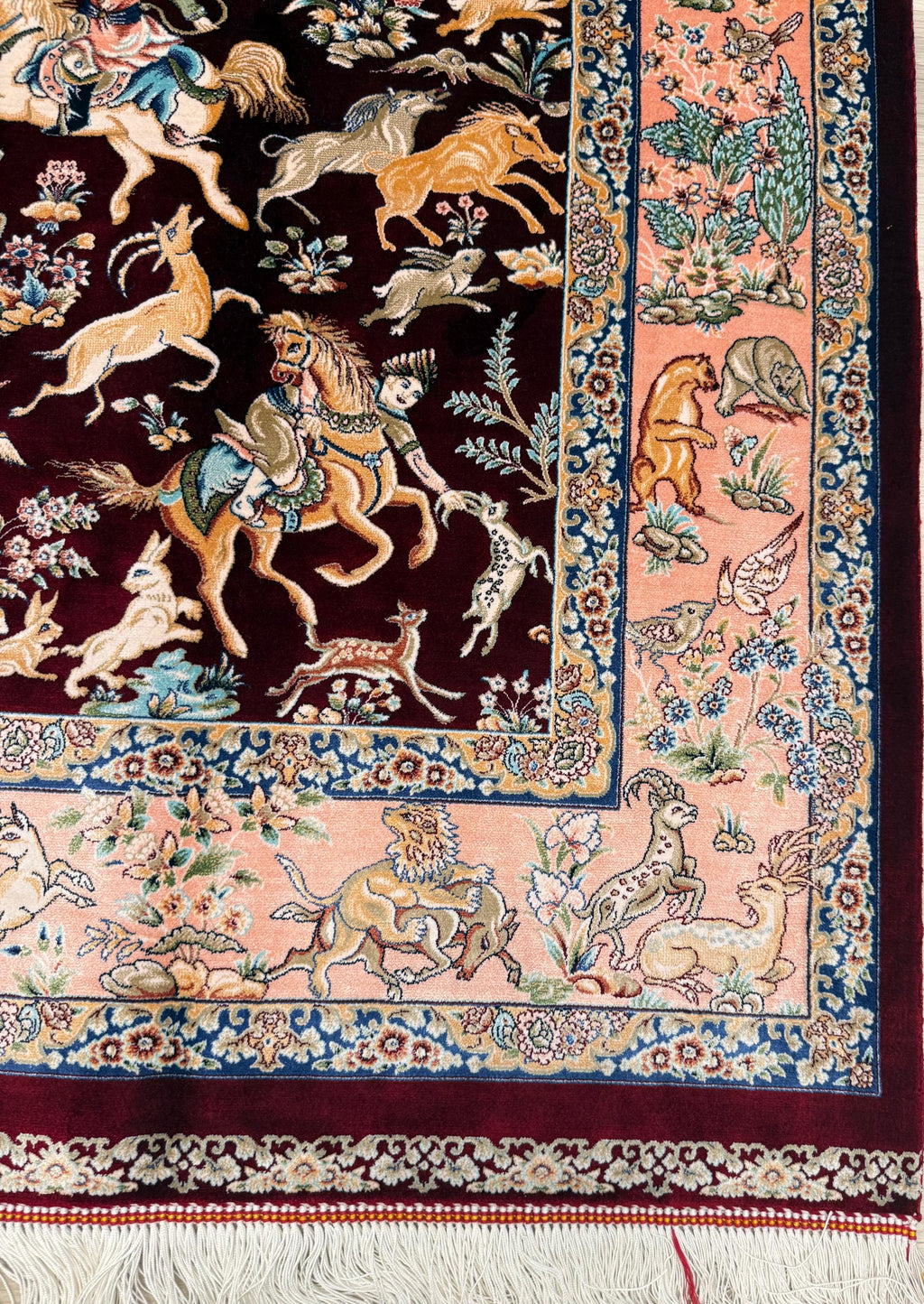 Luxury Persian Bamboo Silk Rug 120x180 cm – Robot-Woven & Hand-Knotted Edges