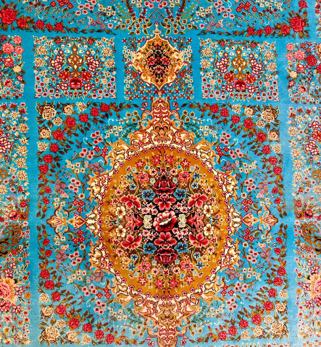 Luxury Persian Bamboo Silk Rug 85x125 cm – Robot-Woven & Hand-Knotted Edges