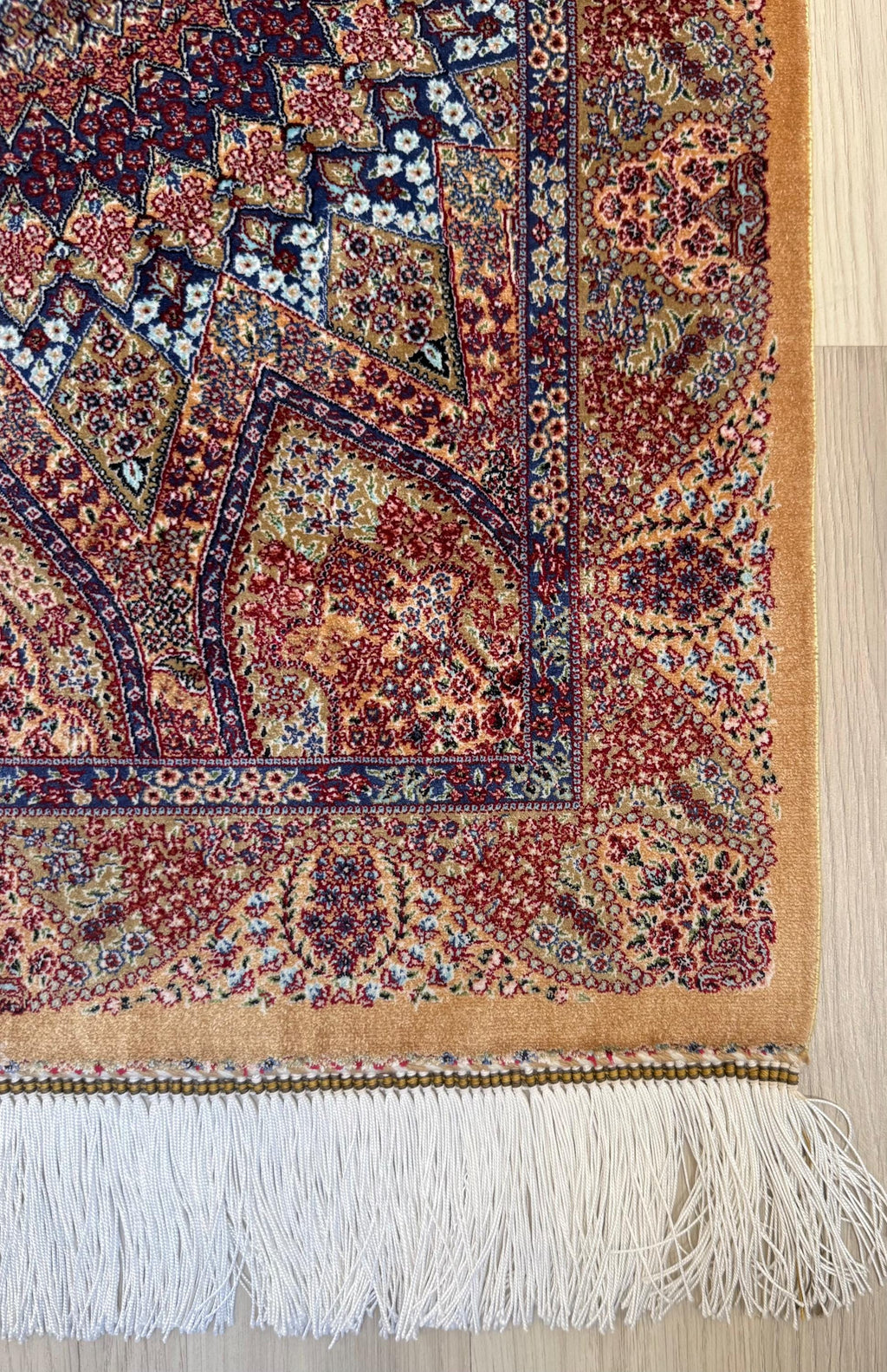 Elegant Persian Bamboo Silk Rug 60x90 cm – Robot-Woven & Hand-Knotted Edges