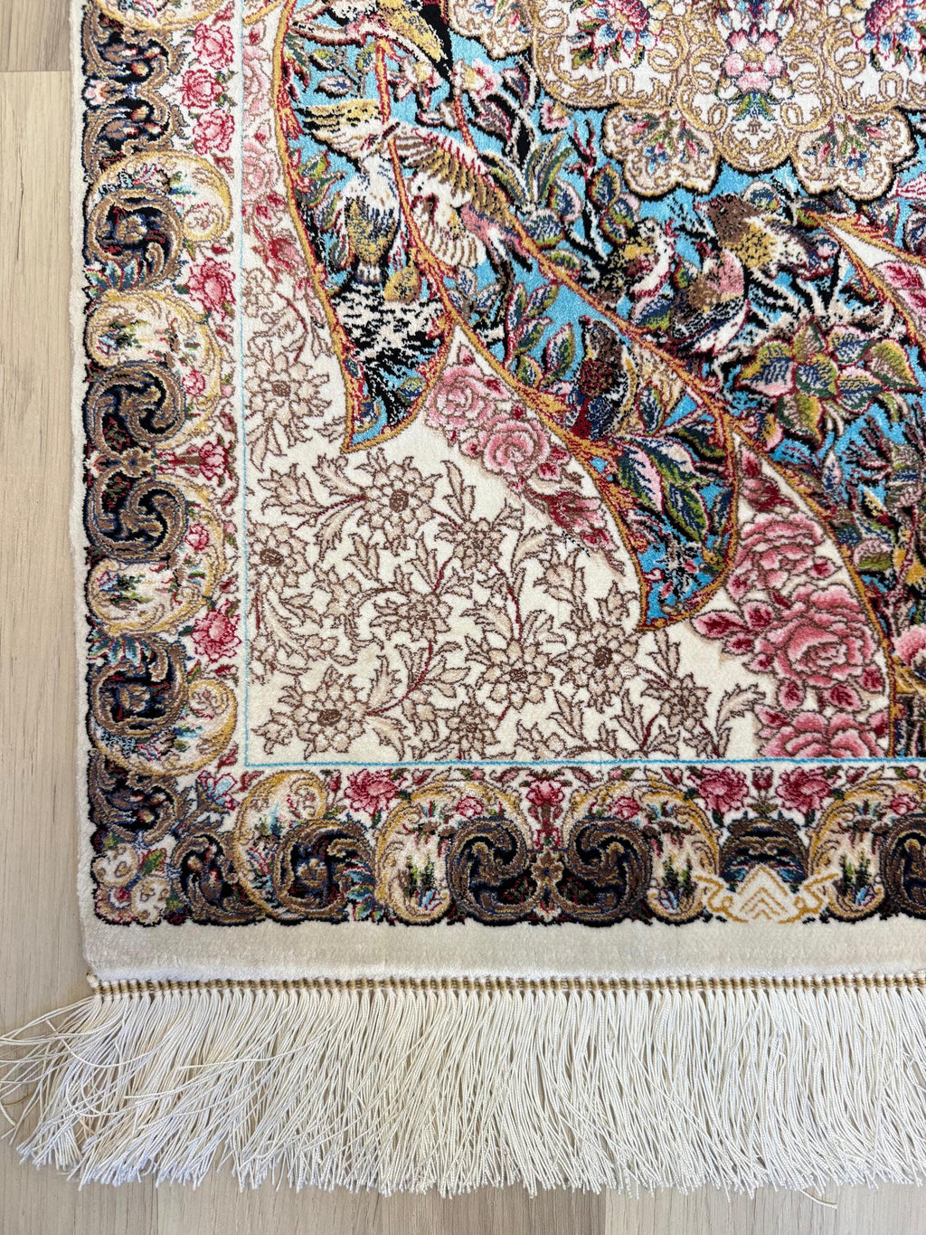 Elegant Persian Bamboo Silk Rug 60x90 cm – Robot-Woven & Hand-Knotted Edges