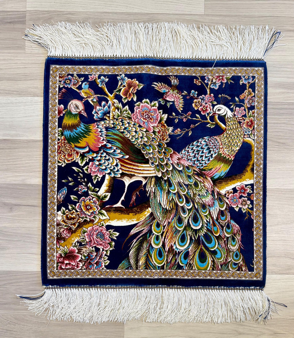 Luxury Persian Bamboo Silk Rug Wall Art Rug 50x50 cm – Robot-Woven & Hand-Knotted Edges