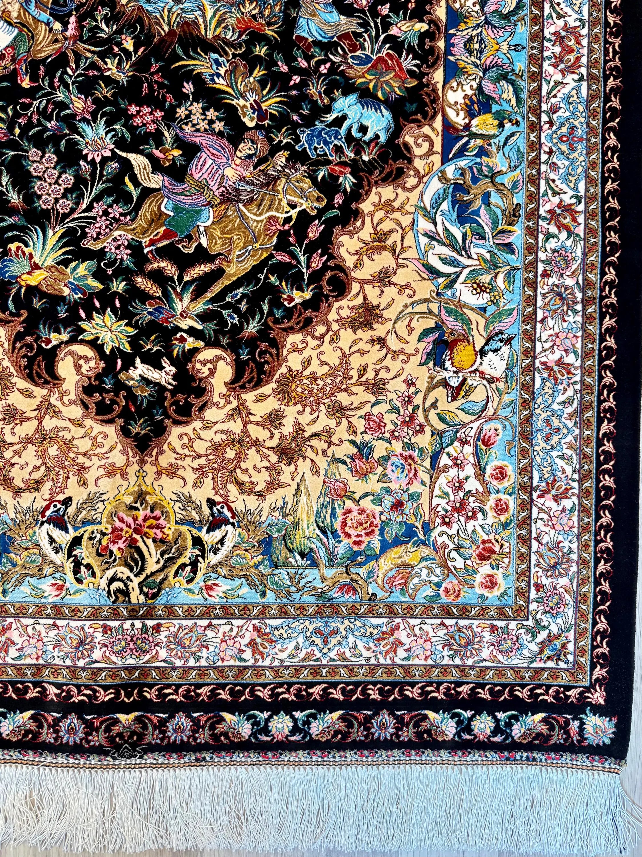 Luxury Persian Bamboo Silk Rug 100x150 cm – Robot-Woven & Hand-Knotted Edges