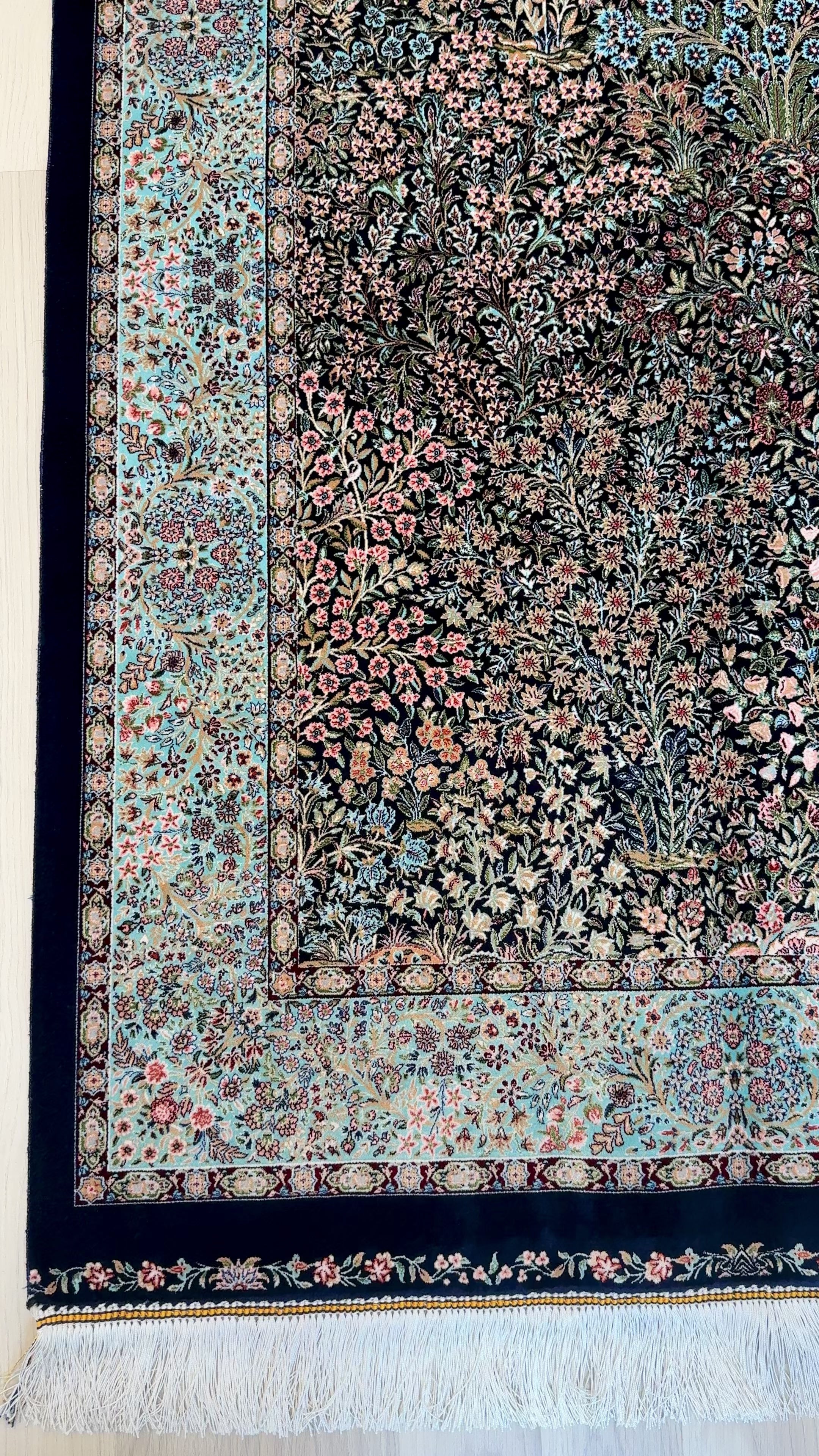 Luxury Persian Bamboo Silk Rug 100x150 cm – Robot-Woven & Hand-Knotted Edges