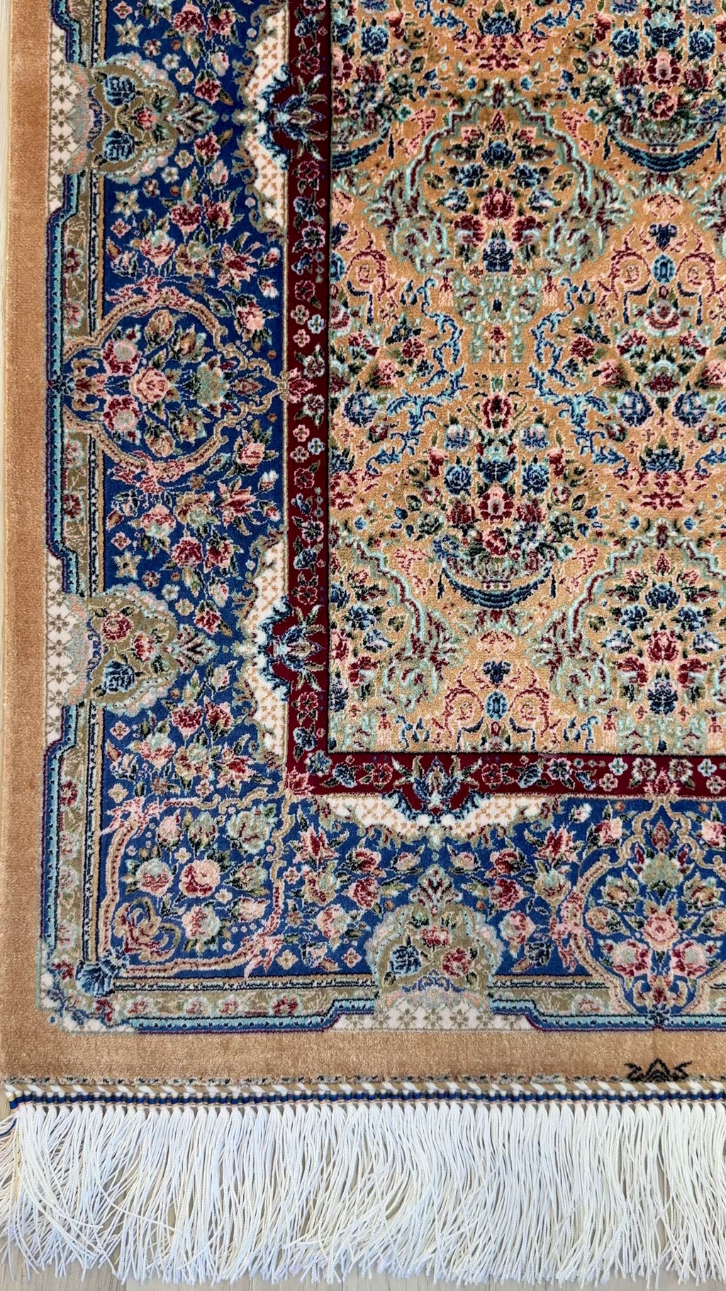 Elegant Persian Bamboo Silk Rug 60x90 cm – Robot-Woven & Hand-Knotted Edges