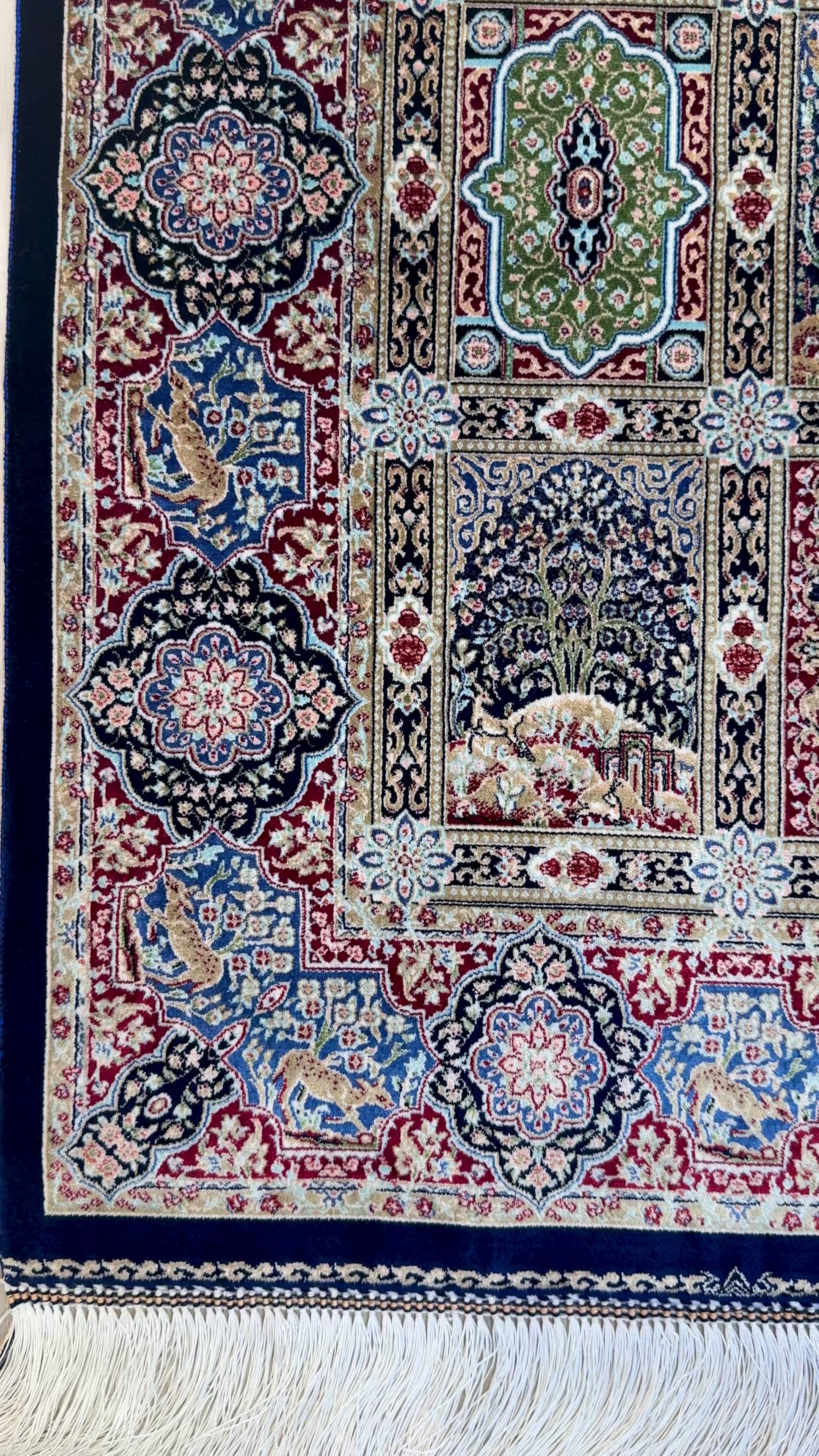 Elegant Persian Bamboo Silk Rug 60x90 cm – Robot-Woven & Hand-Knotted Edges