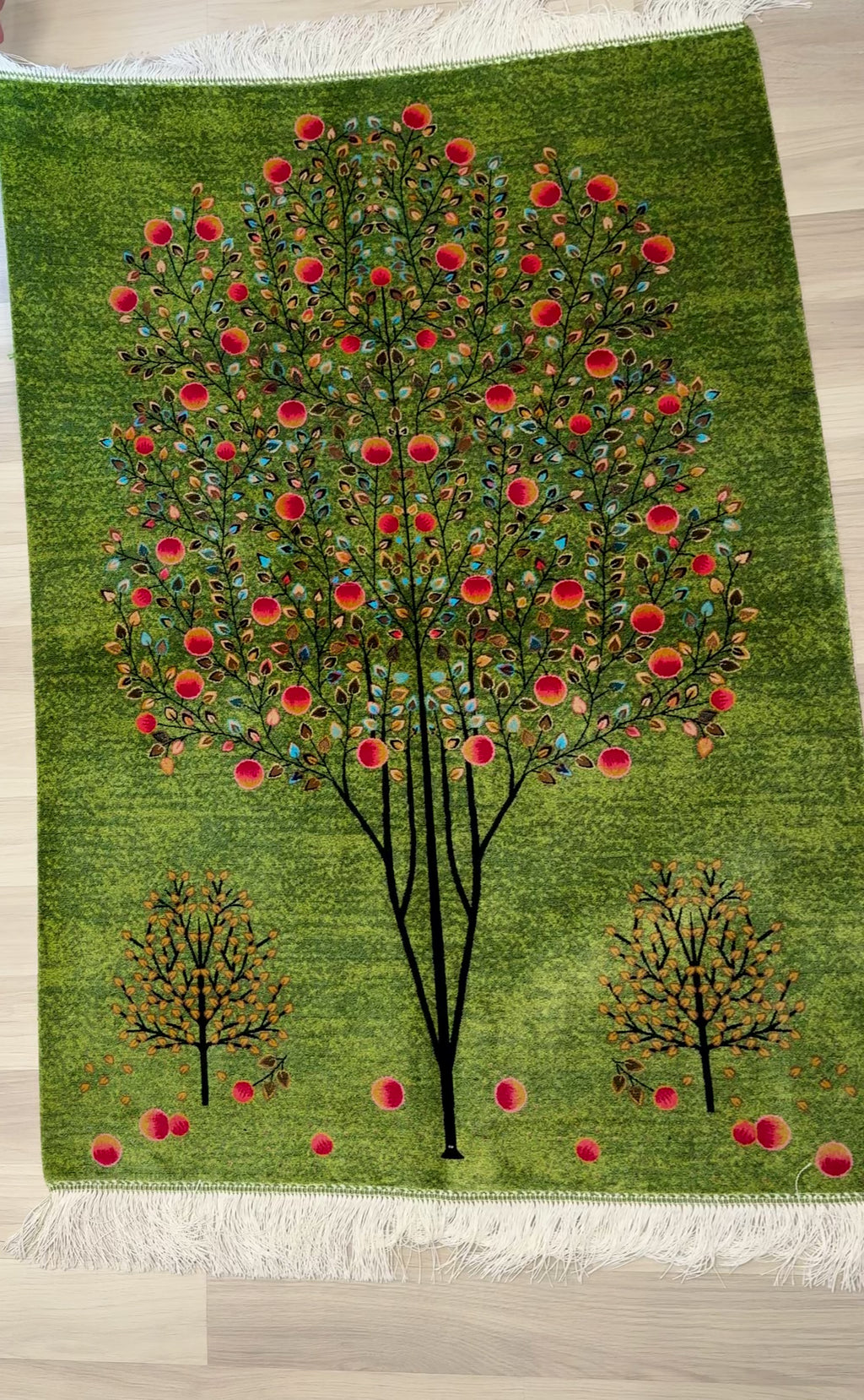 Luxury Persian Bamboo Silk Gabbeh Rug 100x150 cm – Robot-Woven & Hand-Knotted Edges