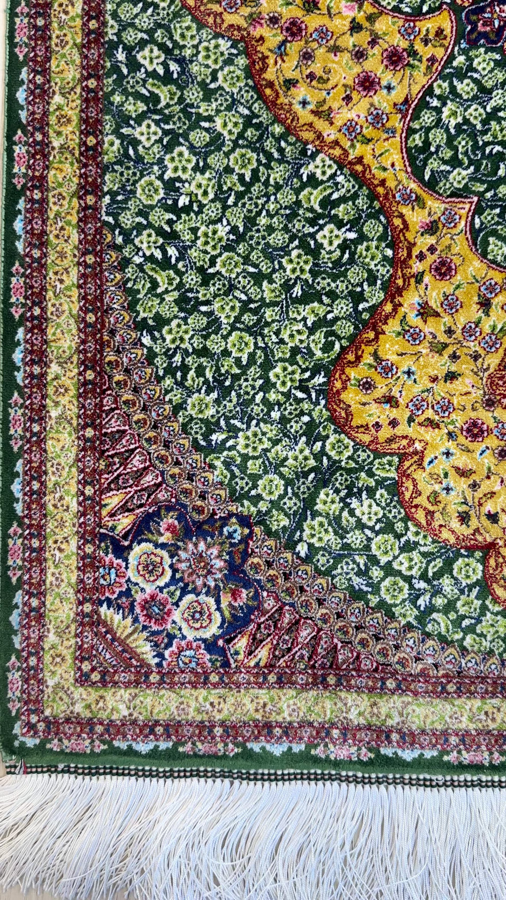 Elegant Persian Bamboo Silk Rug 60x90 cm – Robot-Woven & Hand-Knotted Edges